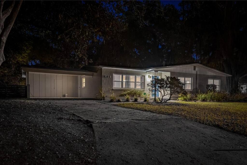 Casa vacanze Modern Near Uf, Stadium - Private Gazebo *